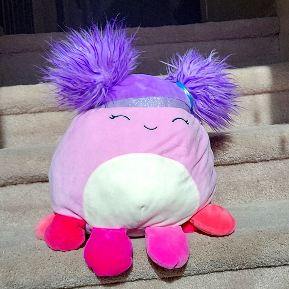 Giant octopus squishmallow